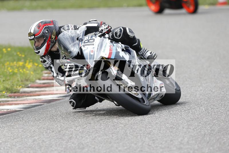 /37 28.07.2025 Dunlop Ride und Test Day ADR/Trackday Erfahren gelb Trackday schnell  rot/18